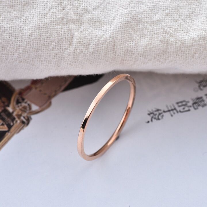 NHẪN TITAN TRƠN MẢNG MỎNG