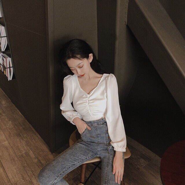 Áo kiểu cổ vuông tay dài m23