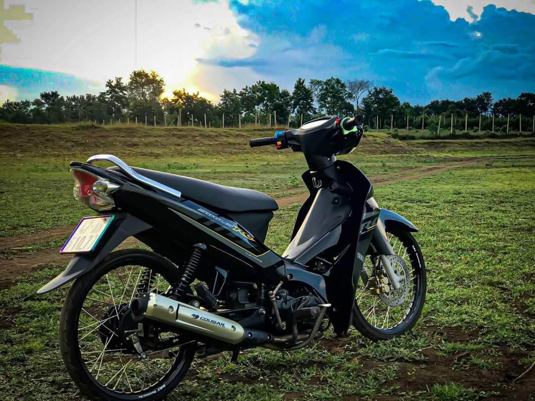 tem rời sirius đen rc chỉ vàng