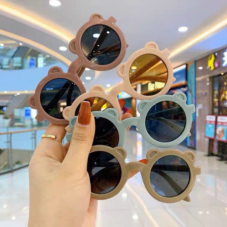 Kính mắt hình gấu màu trà cho bé