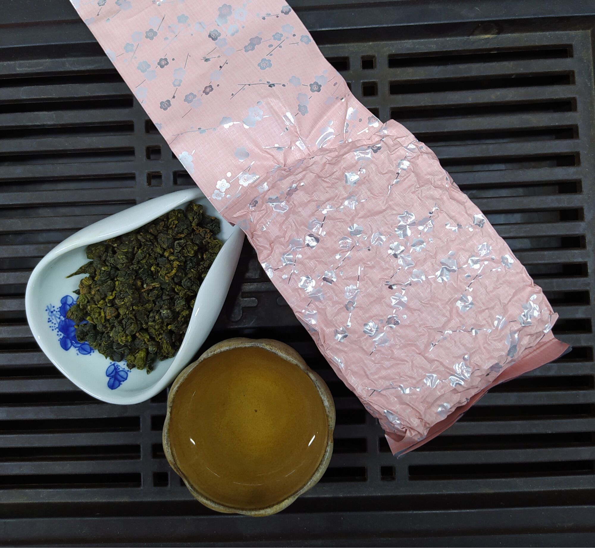 Trà ô long đài loan, oolong cao sơn 250g date mới