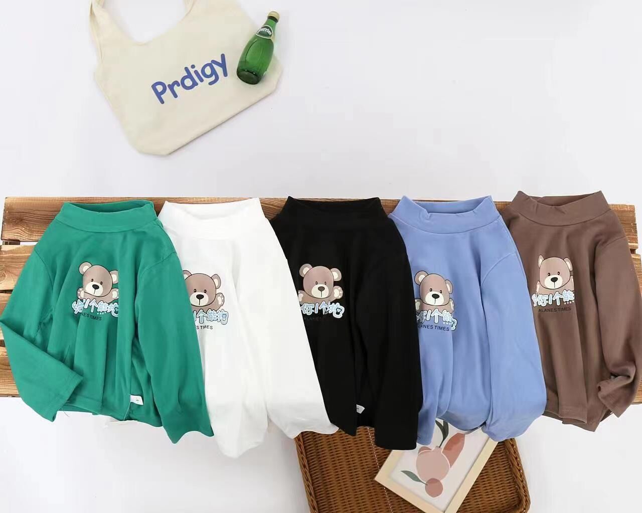 Áo giũ nhiệt cổ 3 phân chất nỉ ép mềm mịn. hàng quảng châu