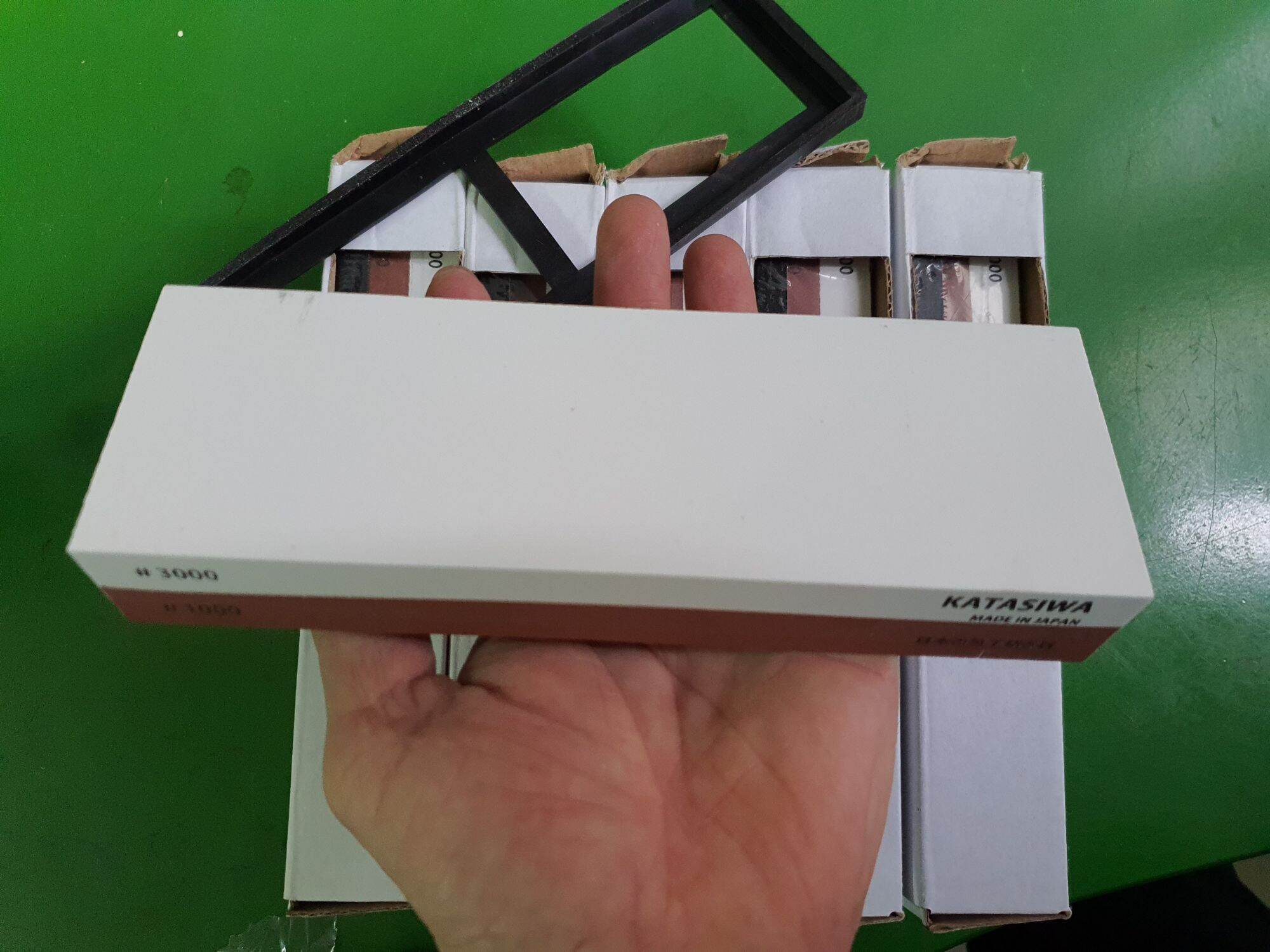 Đá mài dao kéo, 2 mặt Nhật bản, độ mịn 8000/3000