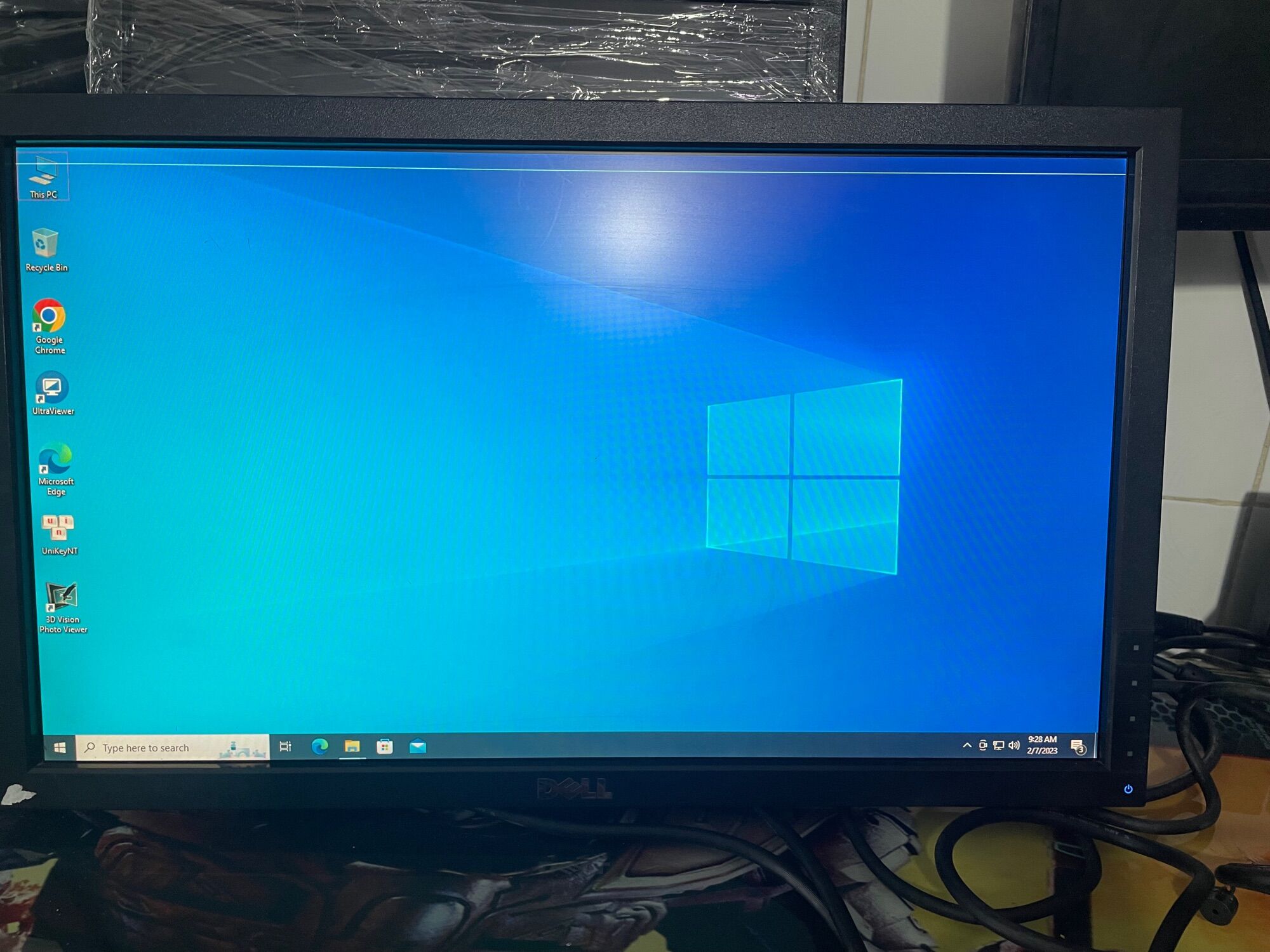Màn hình dell E2010f wide đẹp bị sọc chỉ nho phía trên. Bán giá 400k bh 1thang