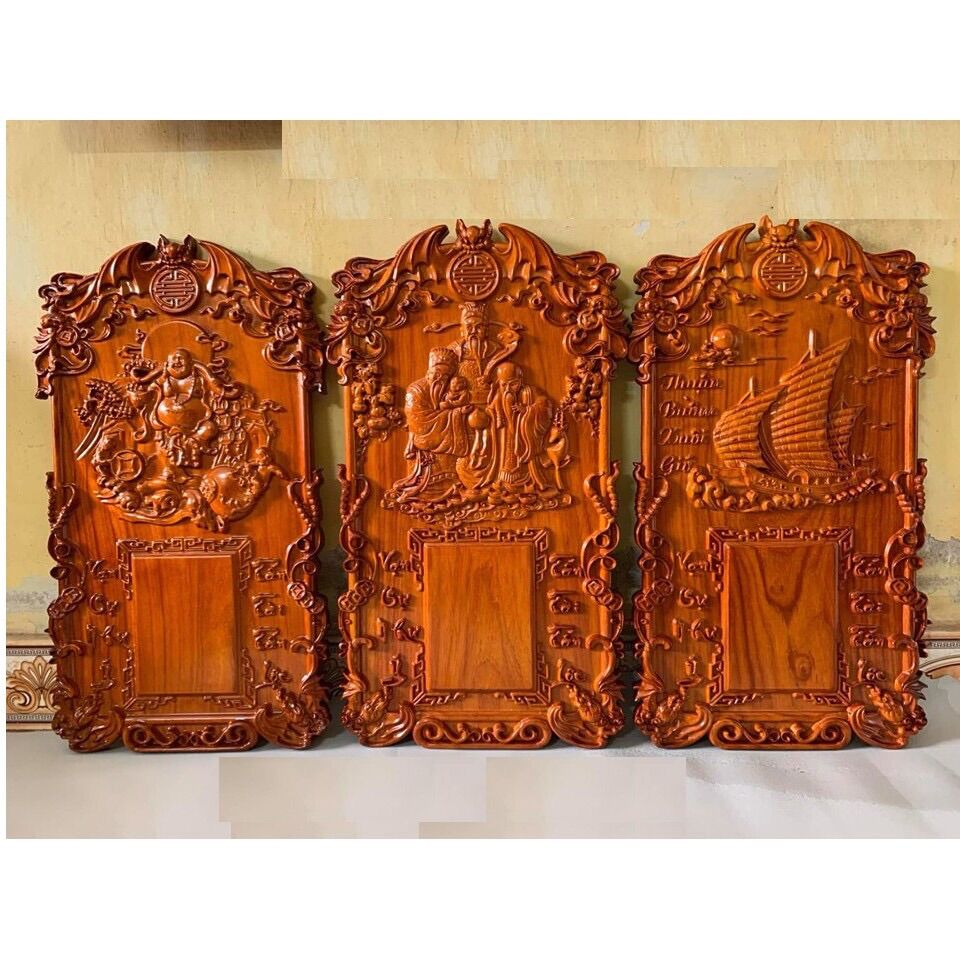 Đốc Lịch Treo Tường Gỗ Hương 70x40 Cm