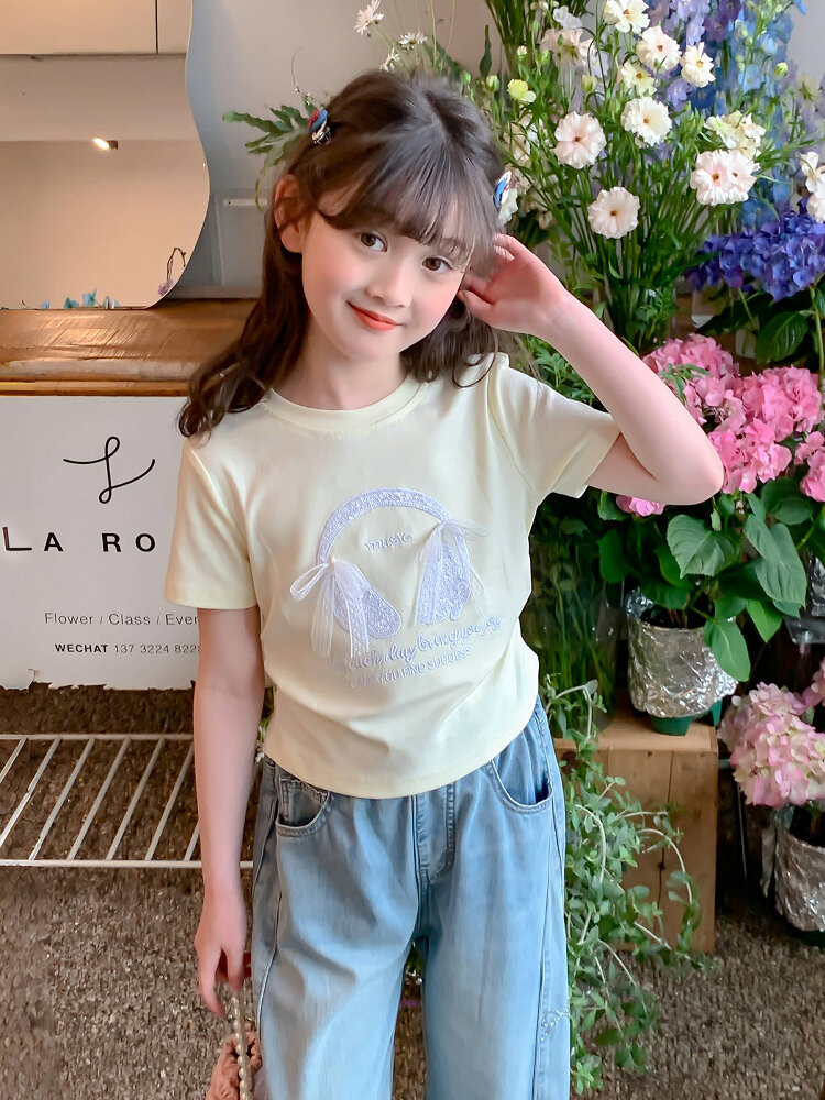 Stylish New Arrival Girl's T-Shirt