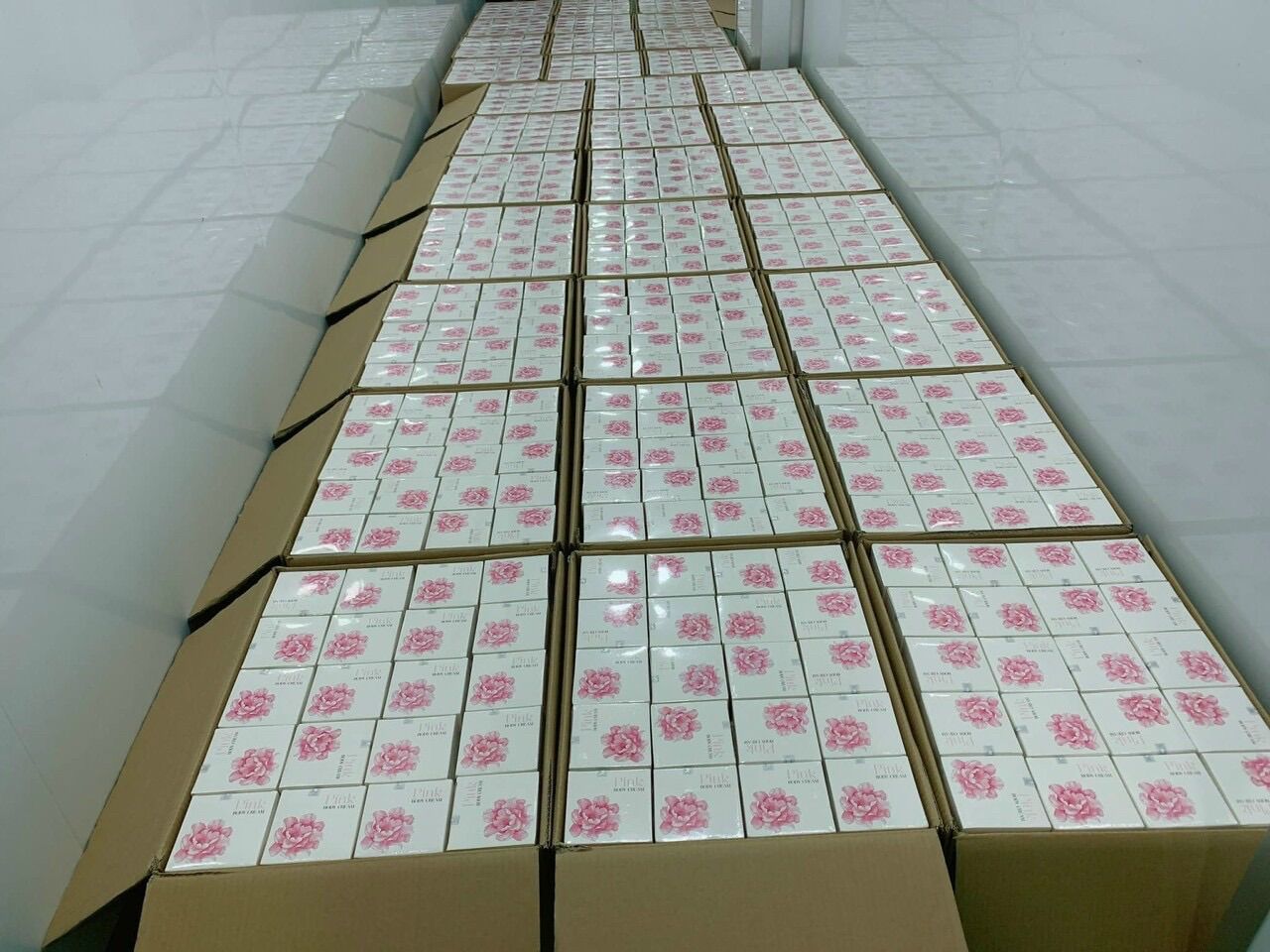 Kem body Pink Mua 1 Tặng 3