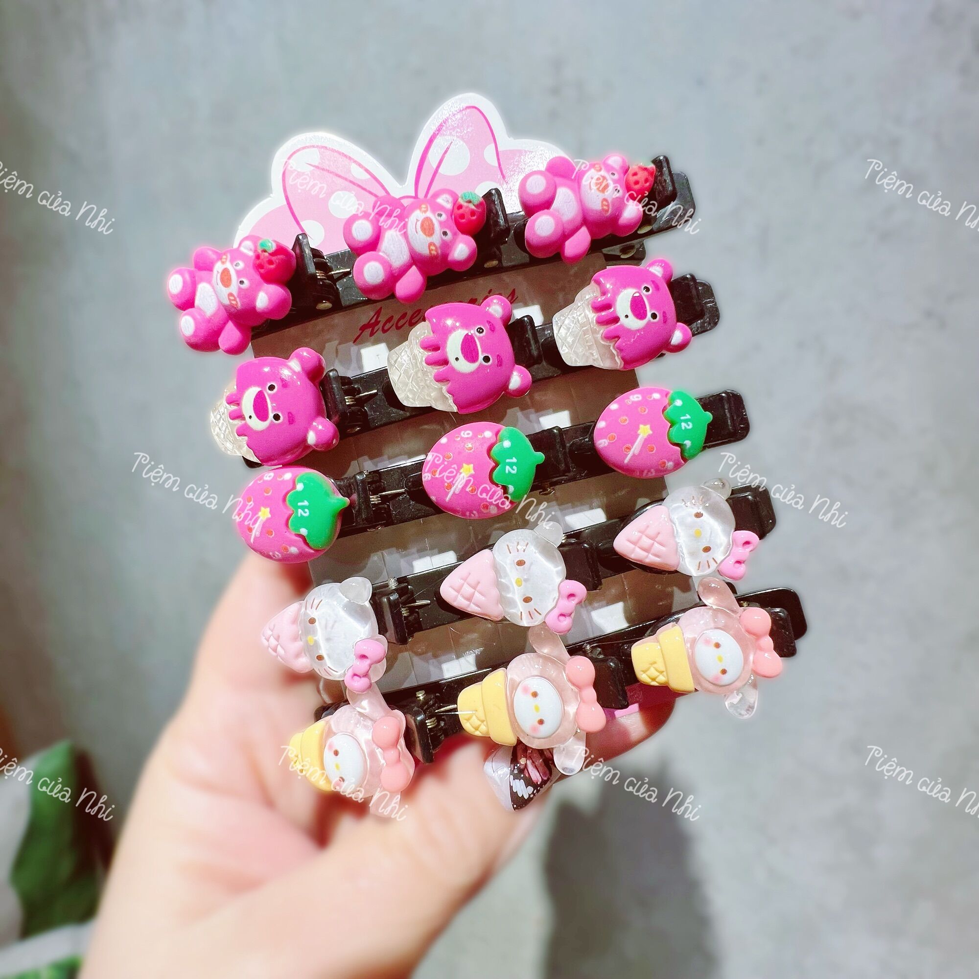 KẸP TÓC MÁI GẤU DÂU LOTSO HELLO KITTY