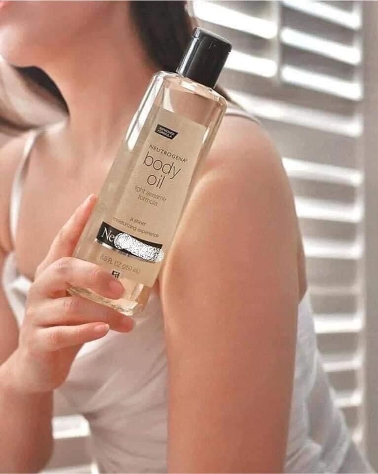 Dầu dưỡng thể Neutrogena Oil 250ml