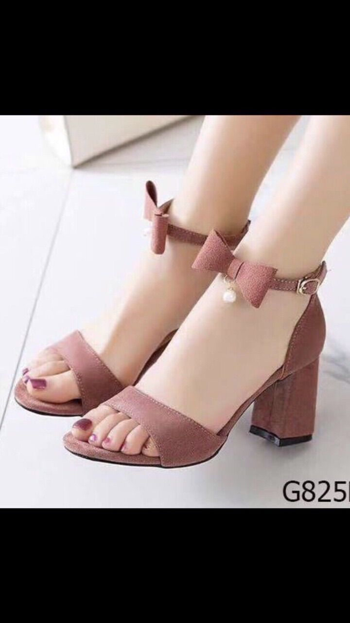 Giày cao gót công sở thanh lịch