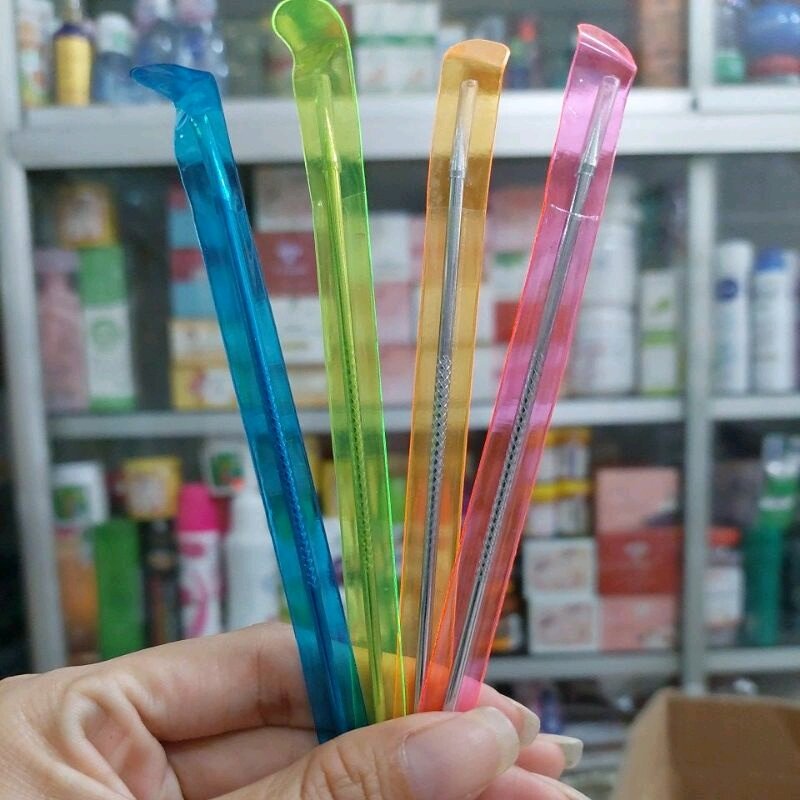 Combo 4 cây nặn mụn mln