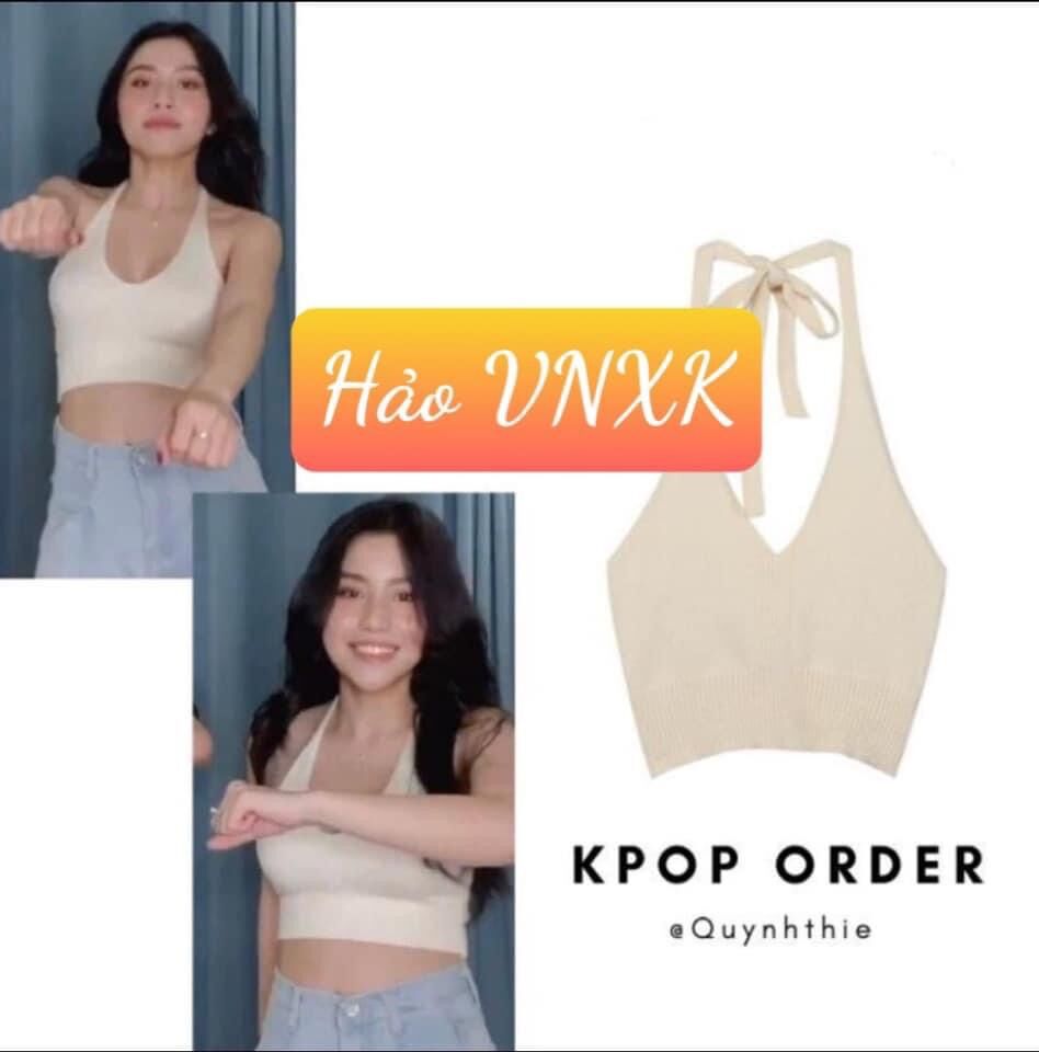 Áo crop top cổ yếm .