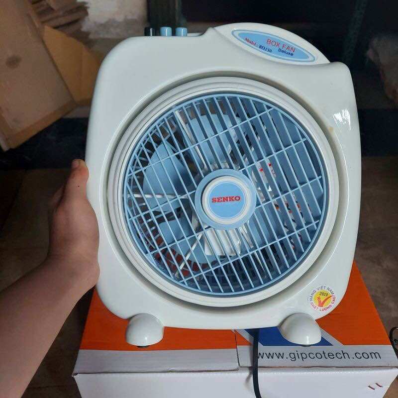 Quạt hộp Senko BD230 (giao màu ngẫu nhiên)