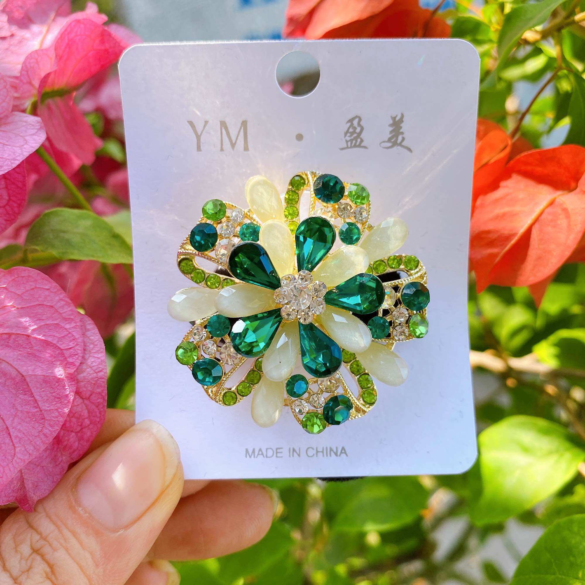 Cột tóc nhung đính đá pha lê cao cấp sáng lấp lánh