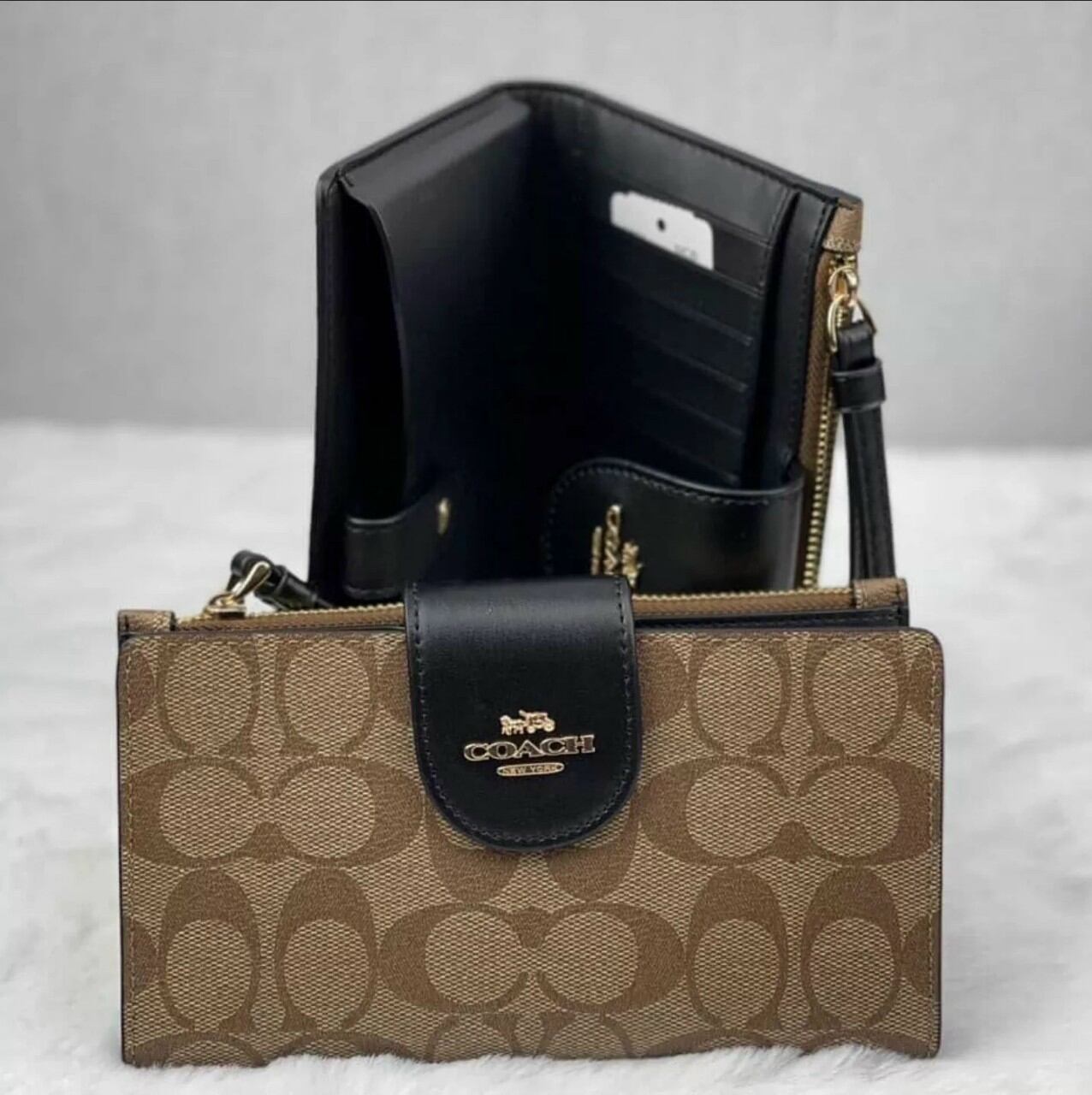 VÍ COACH TECH PHONE WALLET da thật xịn xò