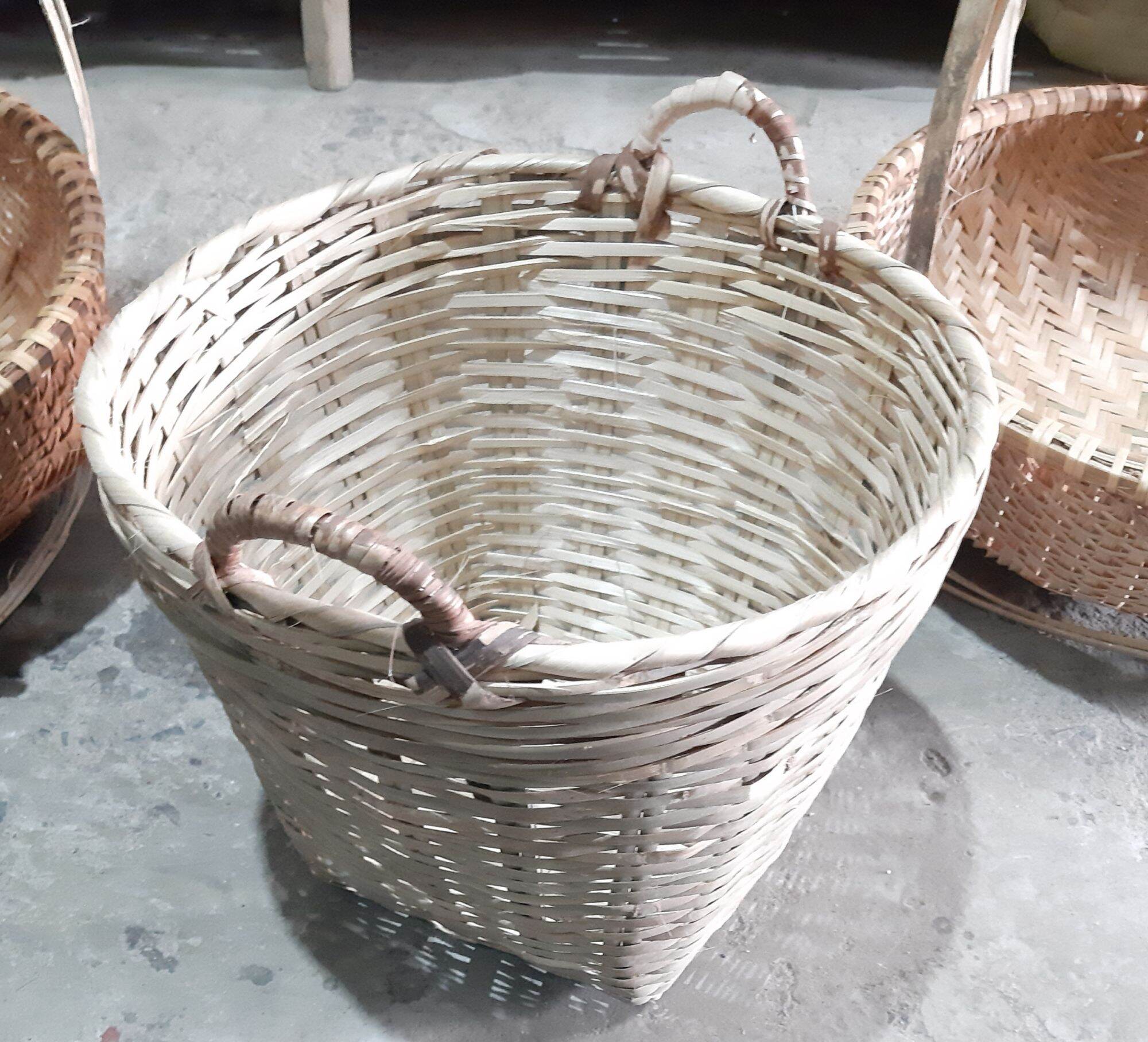 Cần xé ,giỏ tre