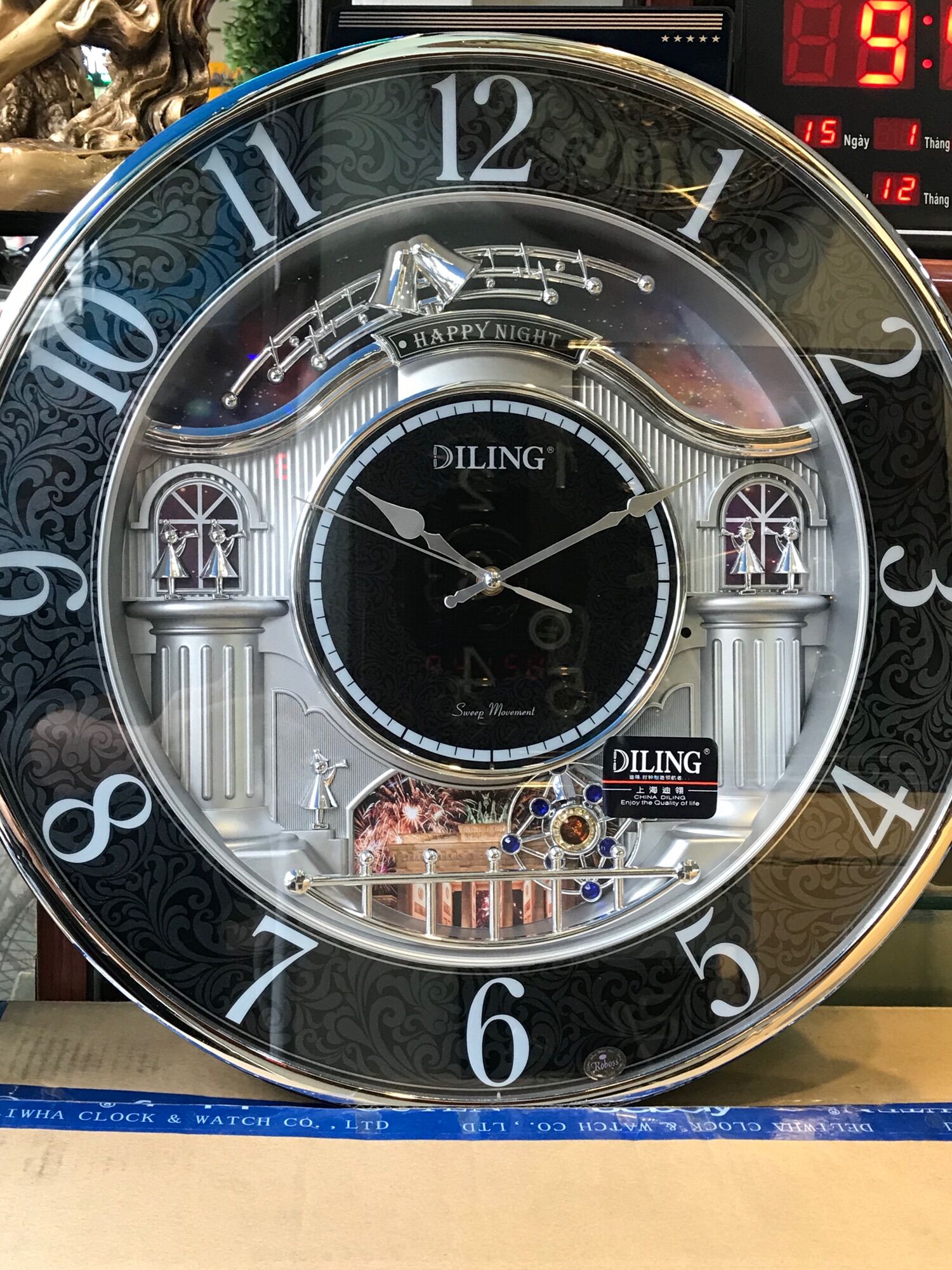 Đồng hồ treo tường quả lắc diling