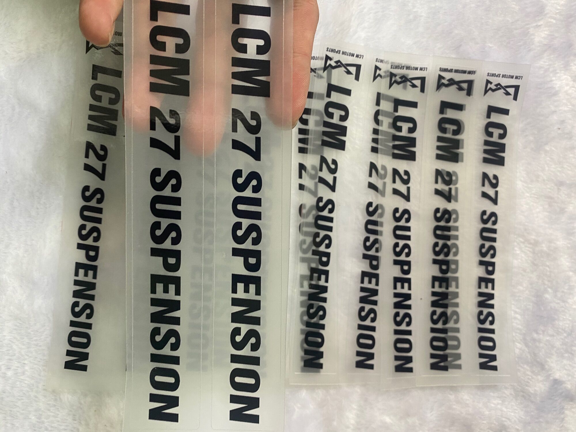 Cặp tem LCM 27 suspension decal siêu trong