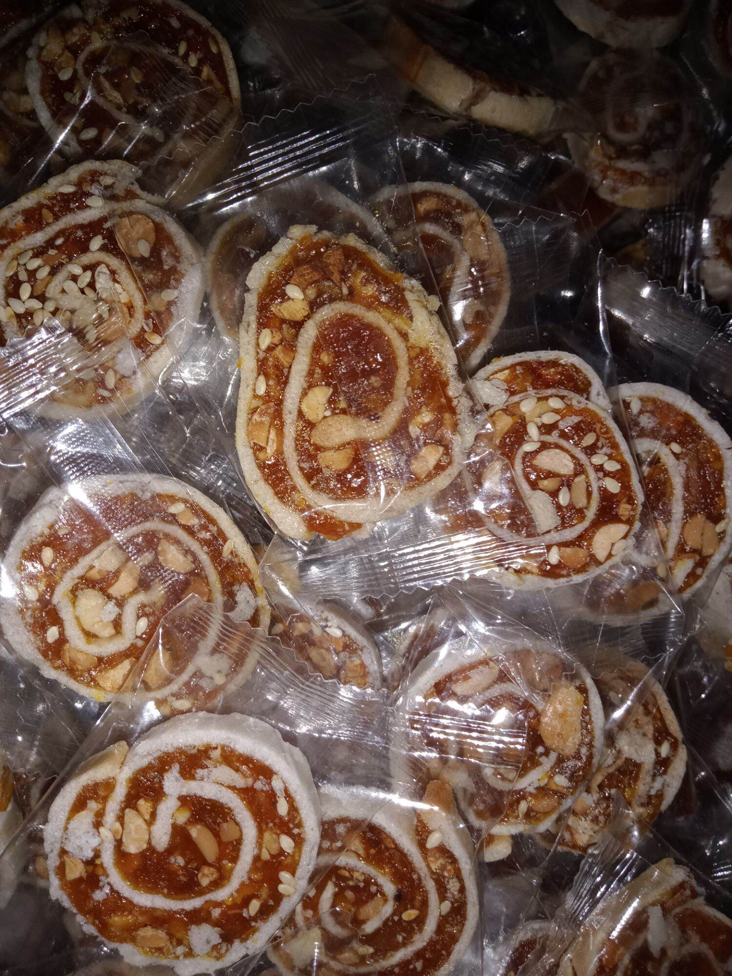 Kẹo khóm đậu phộng cuộn bánh tráng 500g