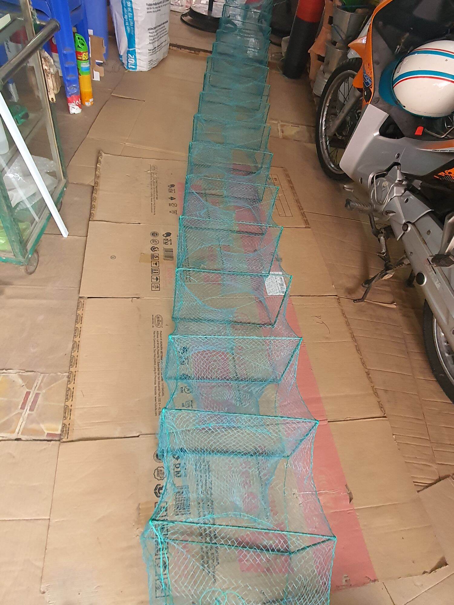 Lú bắt cá trên sông, 12 cửa ngục. lưới cước thái. mắt lưới 3 phân, dụng cụ bắt cá trên ao, hồ, sông, suối