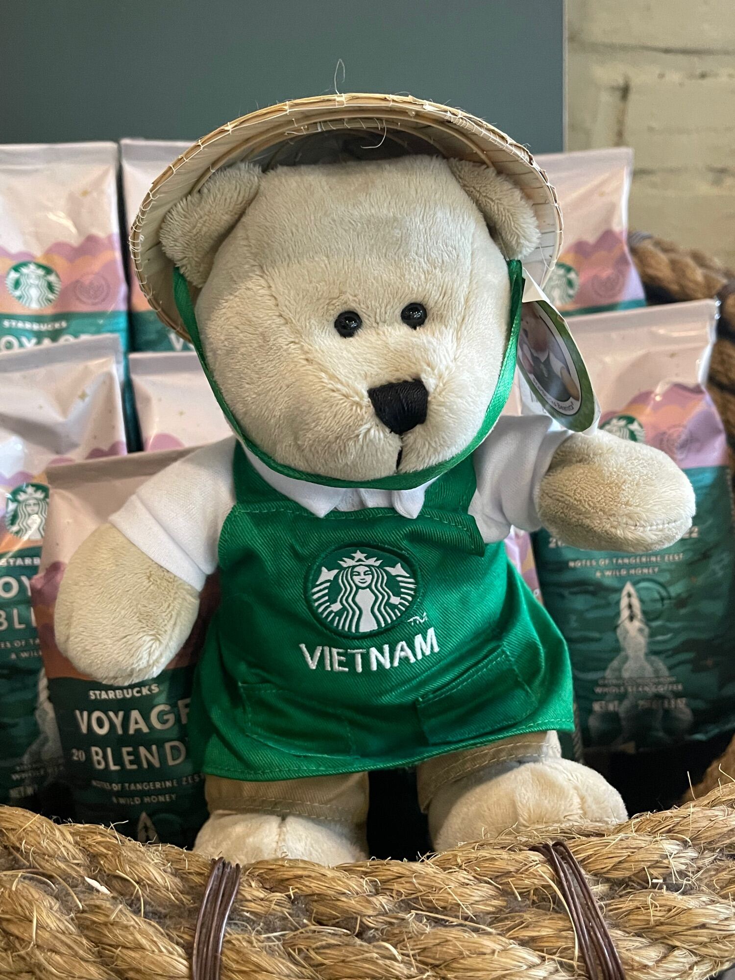 Gấu Starbucks chính hãng kèm nón
