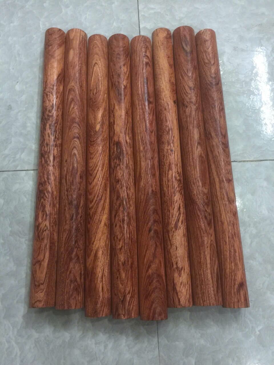 Phôi gỗ hương vân chun xoáy phi tròn 3.4cm dài 40cm làm dùi trống cán gậy bi-a
