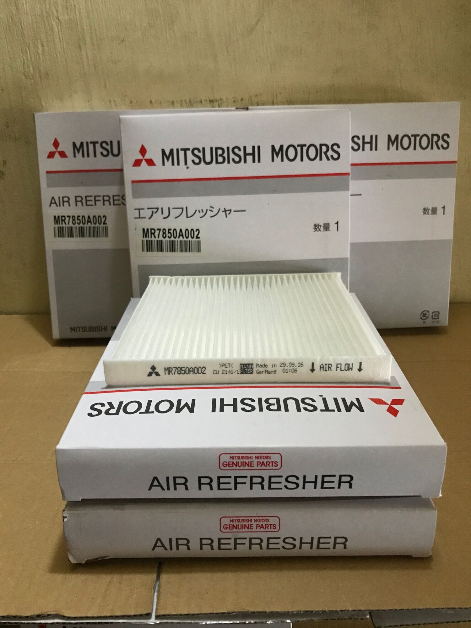 Lọc gió điều hòa mitsubishi xpander - attrage - mirage made in japan