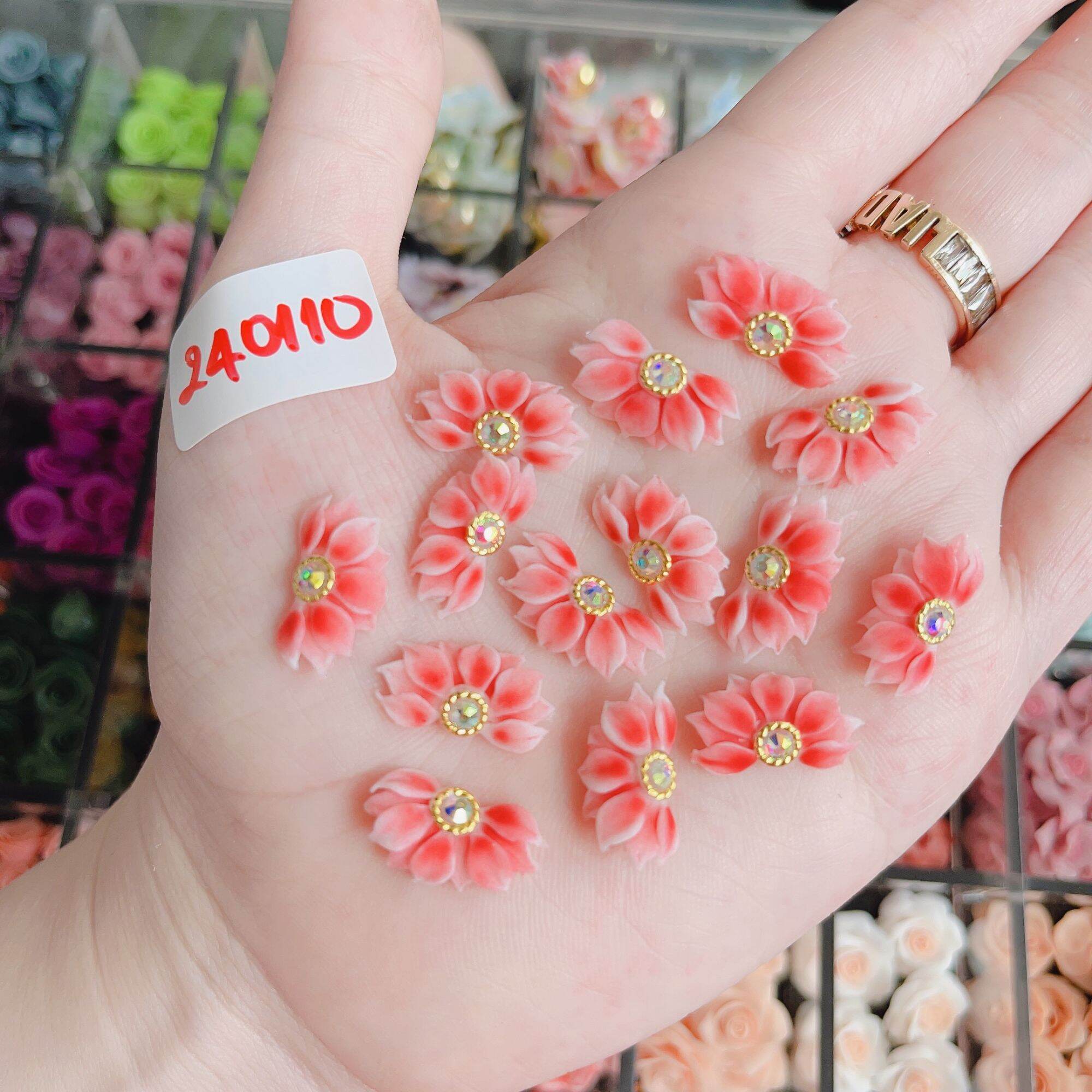 Hoa bột nail hoa đính tay ( HOA HƯỚNG DƯƠNG NỬA ĐÍNH CHARM CÁNH NHỌN ) / giá 1 bông