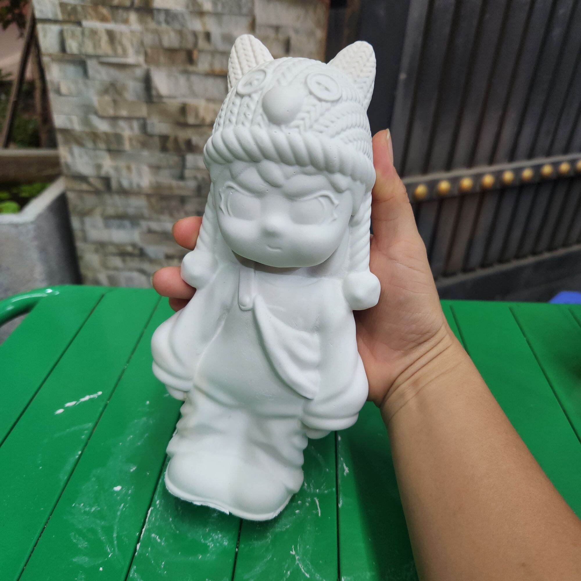 Tượng thạch cao tô màu Dora cao 22cm