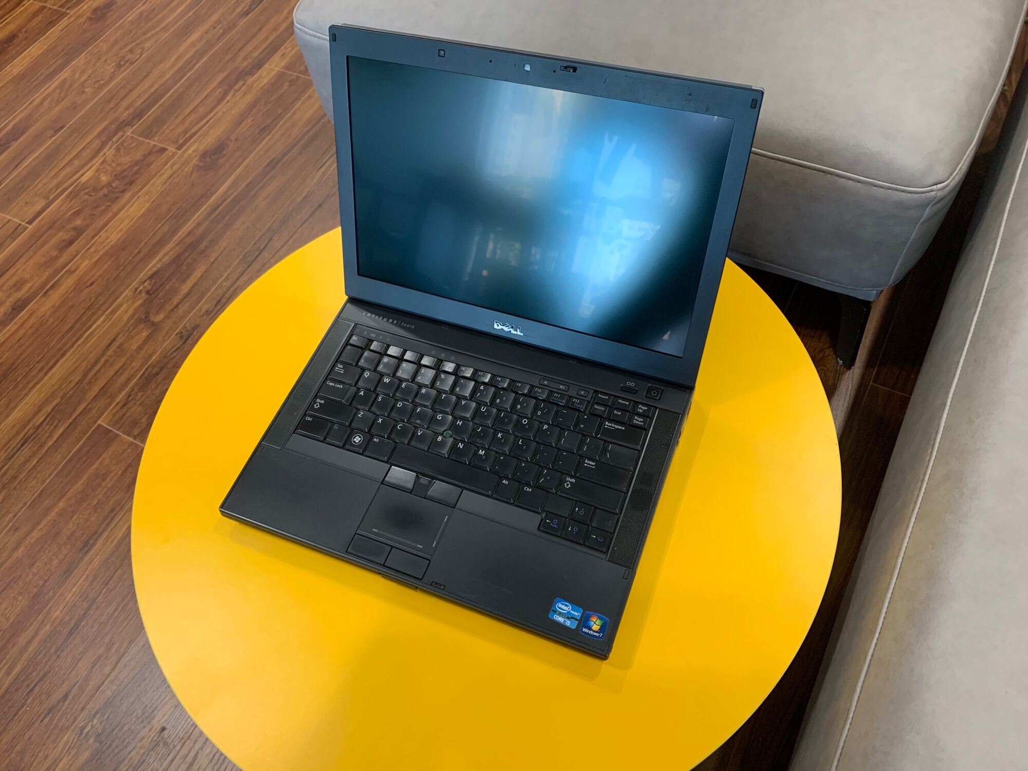 [Trả góp 0%]Laptop Dell 6410 i7 chiến game mượt mạnh mẽ
