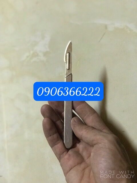 Túi 10 cái lưỡi dao mổ , thiến heo …