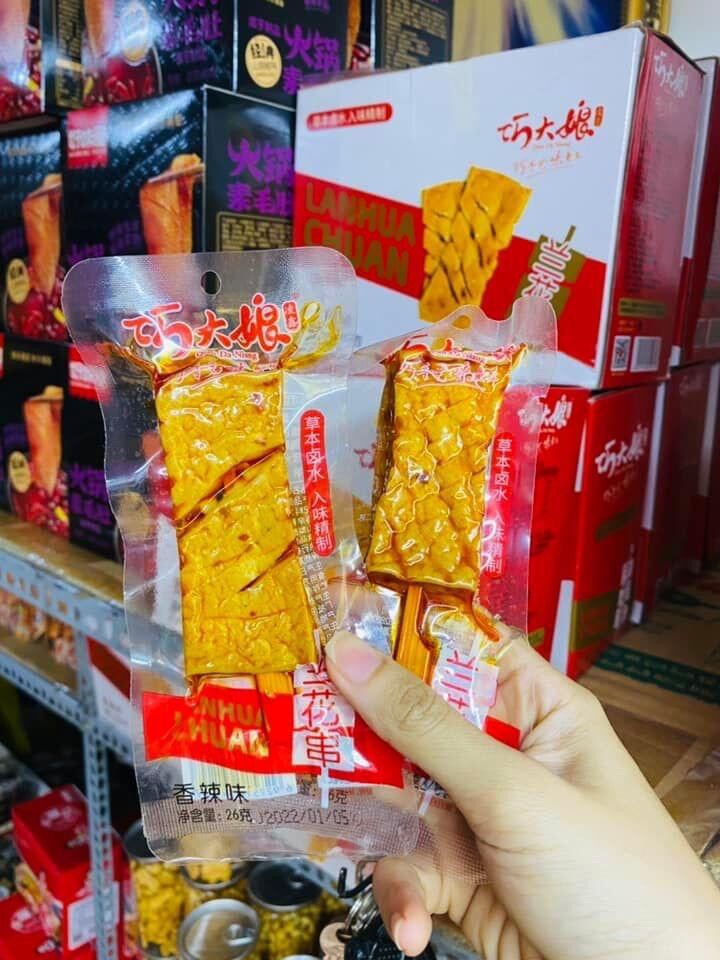 Combo 10 gói đậu hũ xiên que sốt cay ăn liền