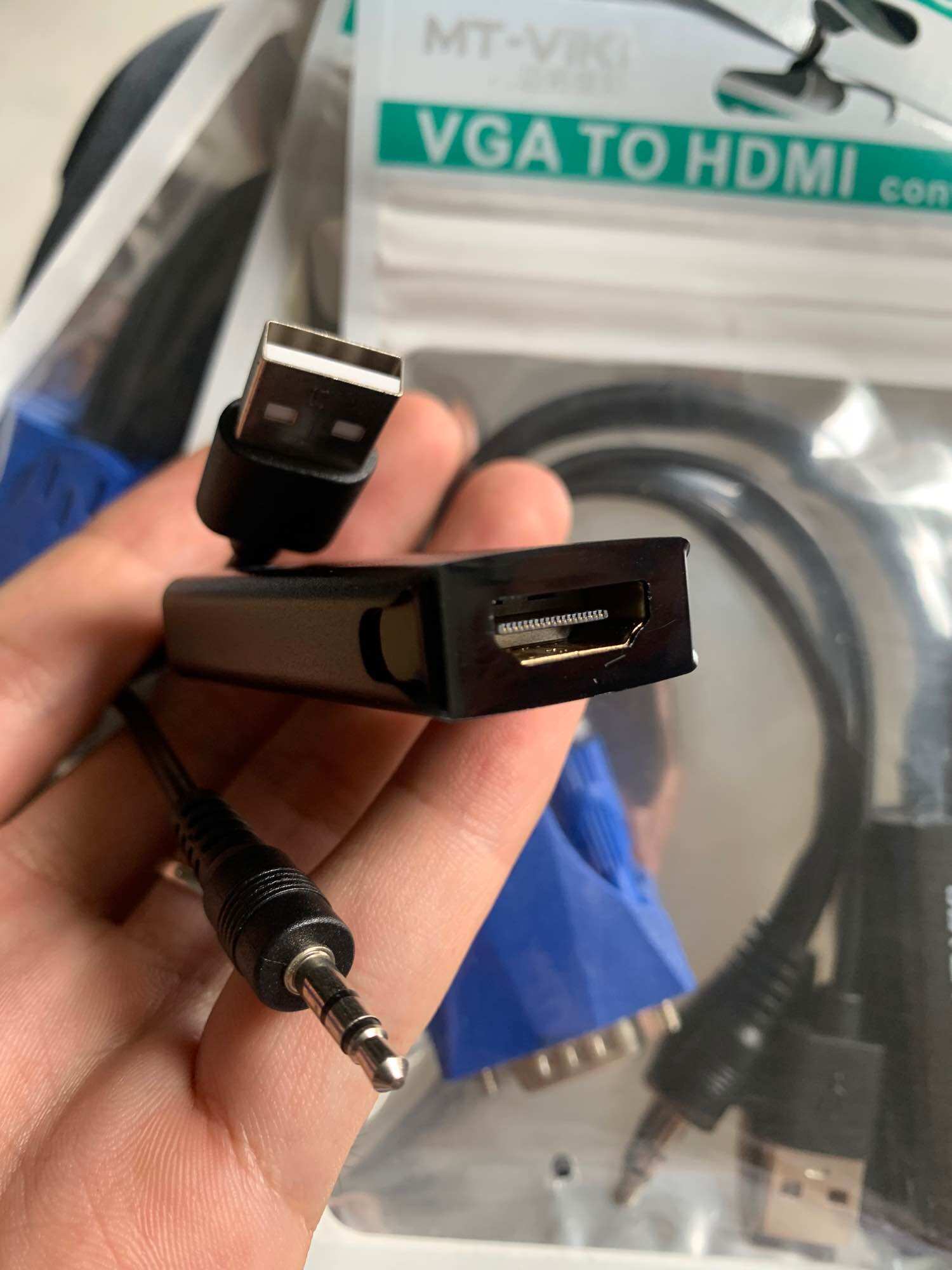 Cáp chuyển đổi VGA sang HDMI