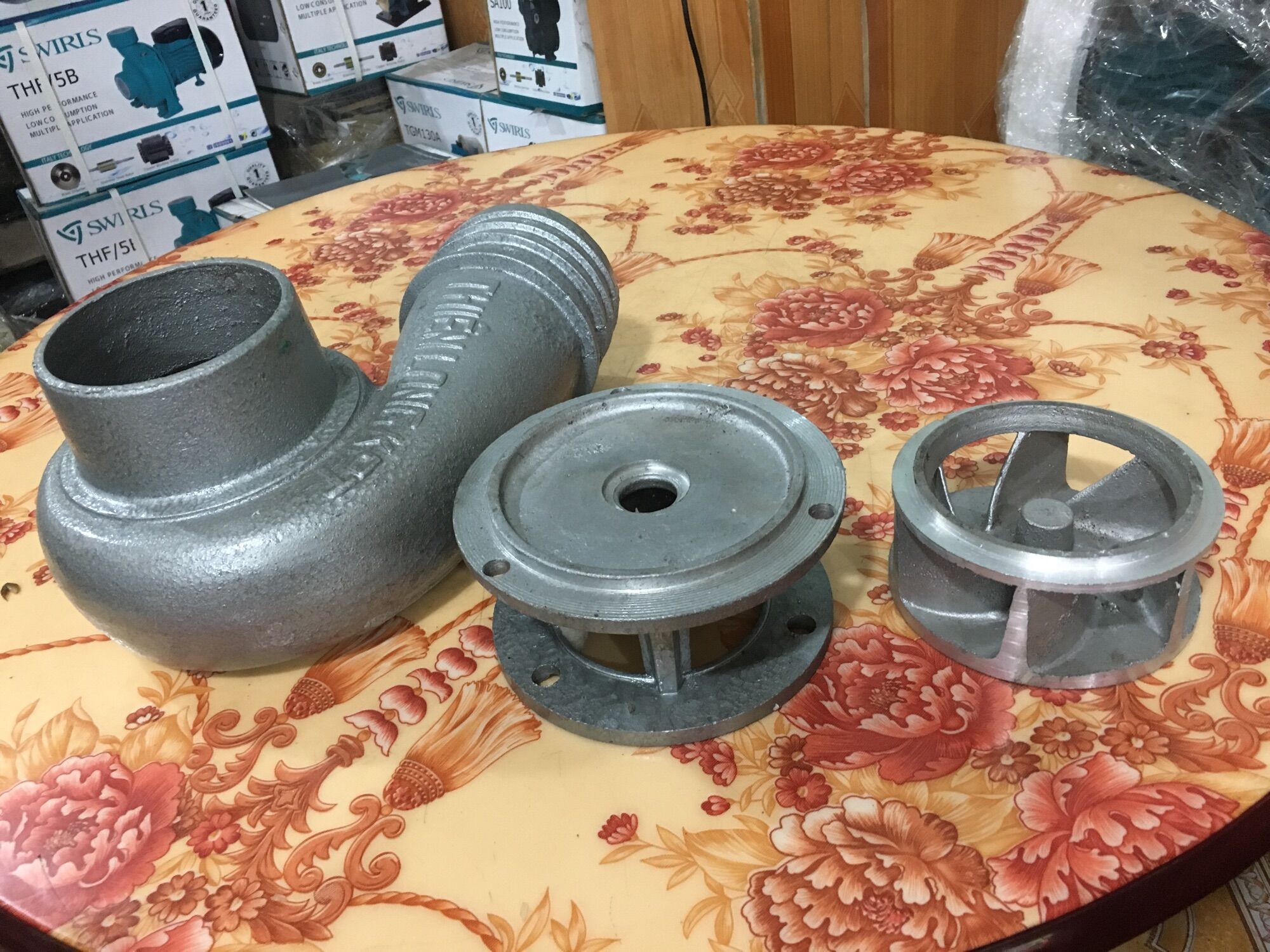 Sên máy bơm nước 3 bộ phận. Có đủ phớt nước và gioăng.