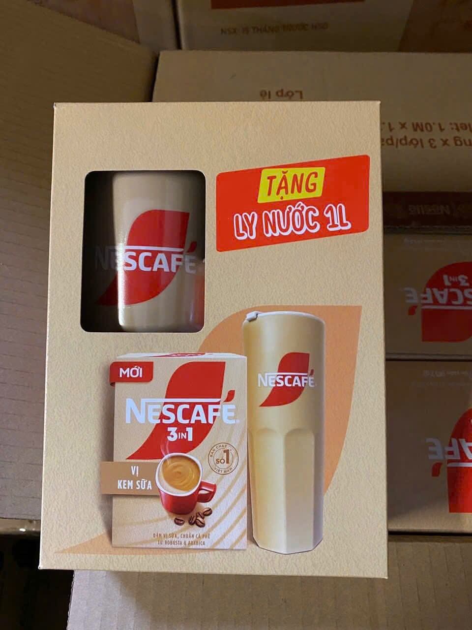  TẶNG LY CAO CẤP. CÀ PHÊ NESCAFE VỊ KEM SỮA 3IN1. HỘP 20 GÓI. HÀNG MỚI DATE XA. 
