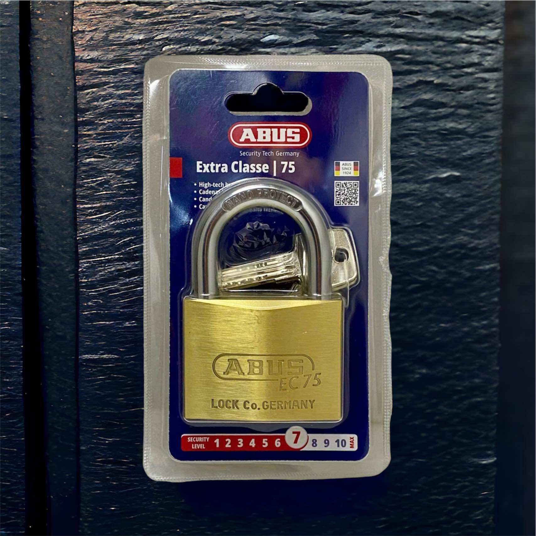 ABUS 75/50 KHOÁ THAU BẤM ABUS 75/50MM 04 CHÌA VI TÍNH CAO CẤP[HCM]KHOÁ THAU BẤM ABUS CHỐNG CHÌA VẠN NĂNG KHOÁ ĐỨC AN TOÀN ĐỈNH CAO
