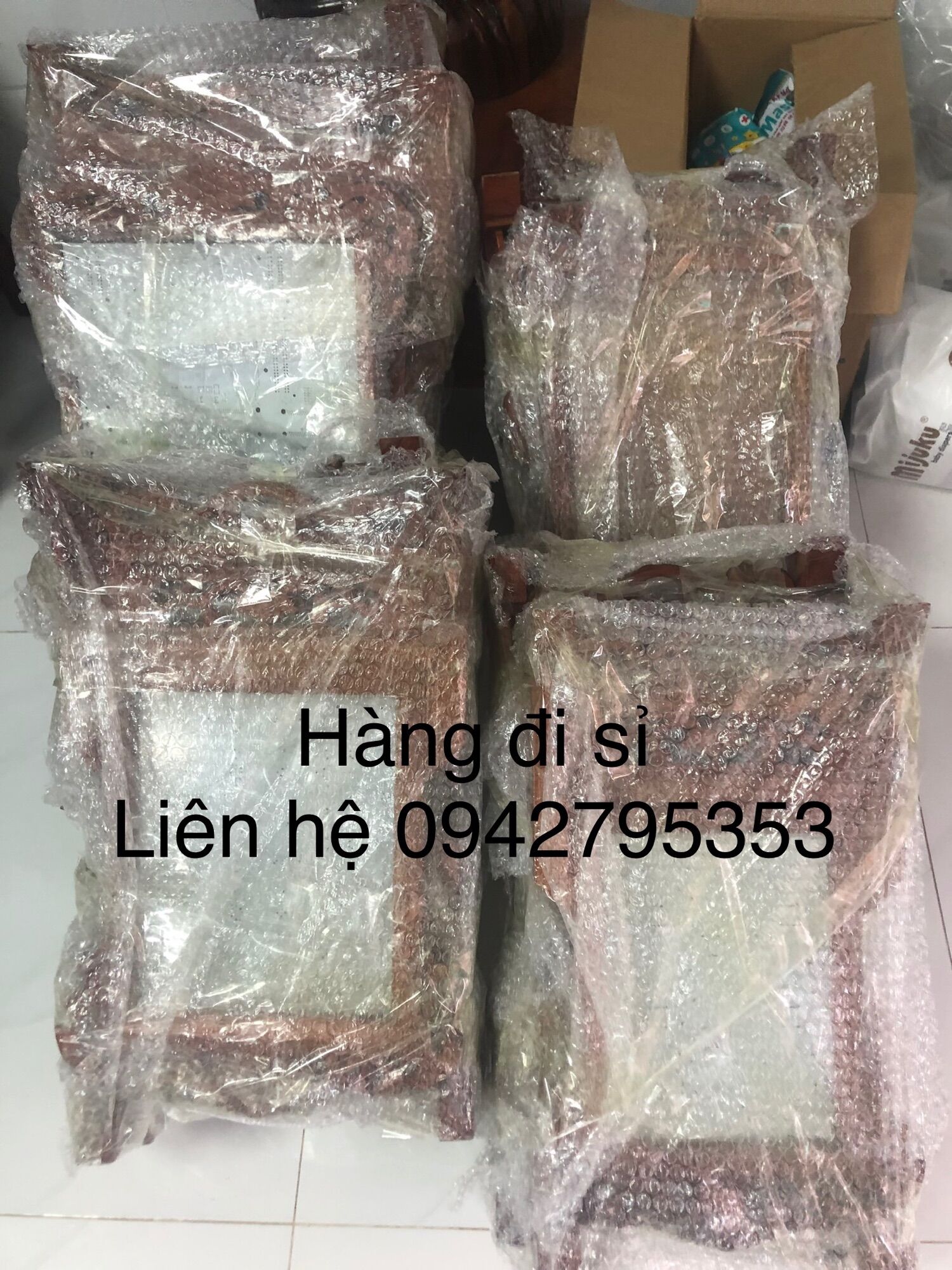 KHUNG ẢNH THỜ GỖ HƯƠNG CAO CẤP