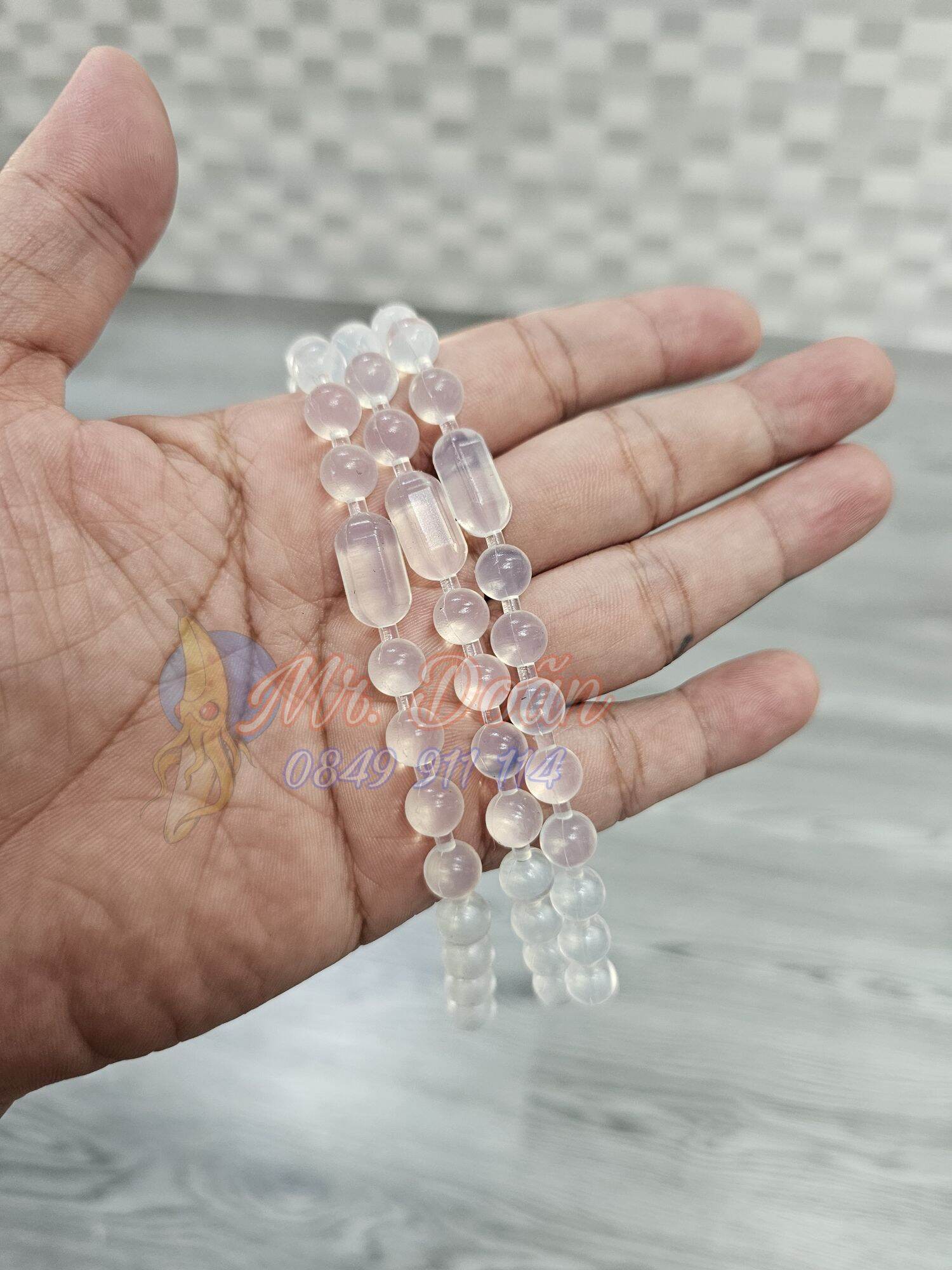 Chuỗi Silicon có Viên Lục Lăng Giữa