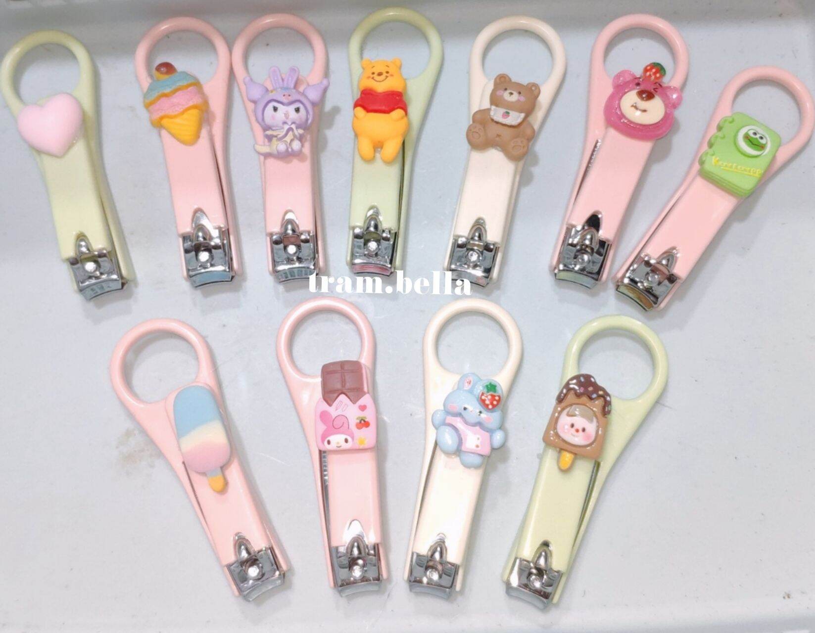 Set 2 bấm móng tay nhiều màu