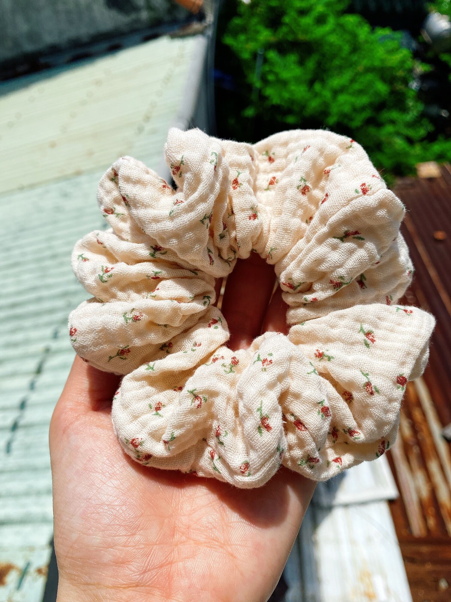 Dây cột tóc Scrunchies hoa