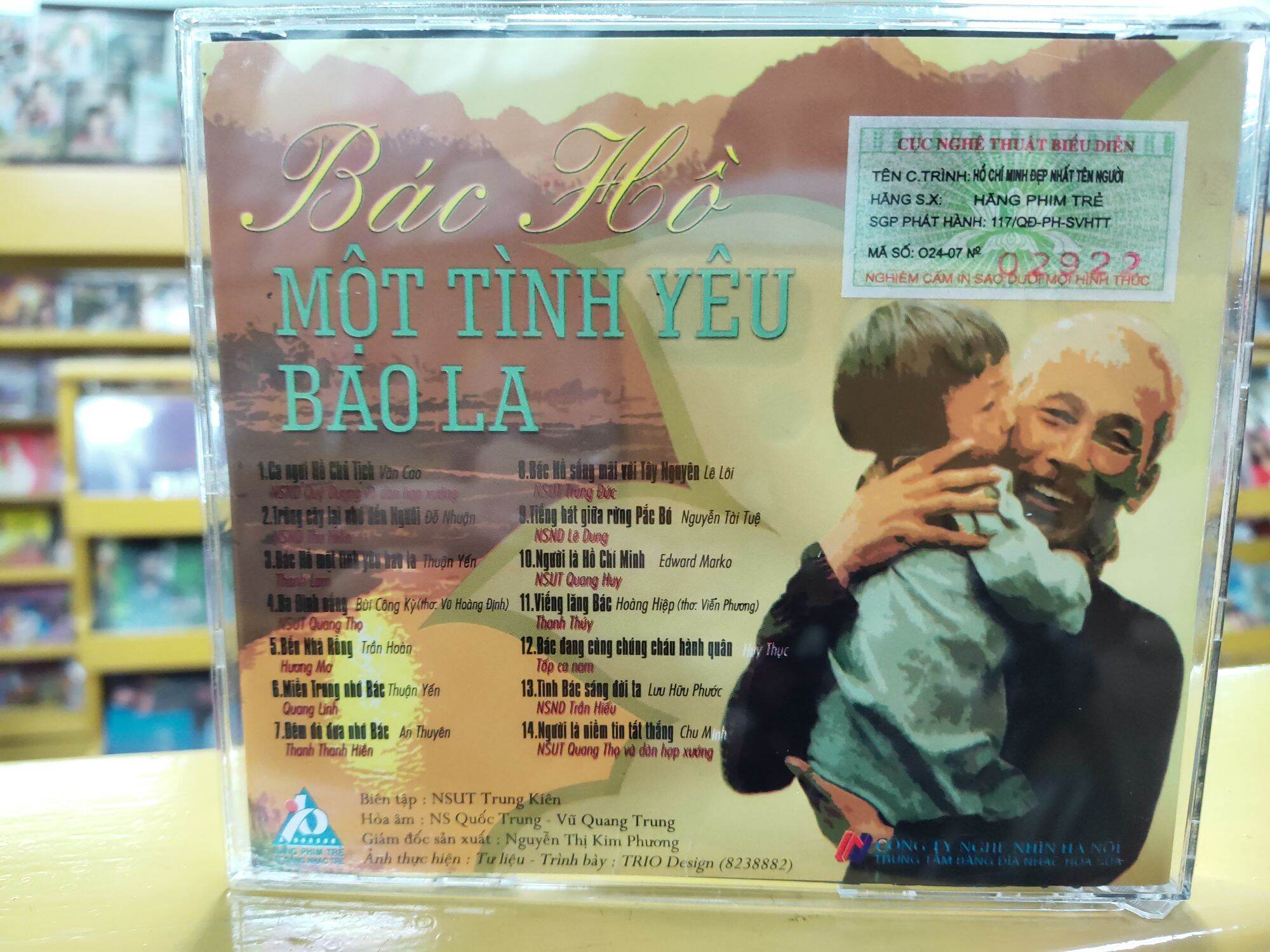 CD BÁC HỒ MỘT TÌNH YÊU BAO LA