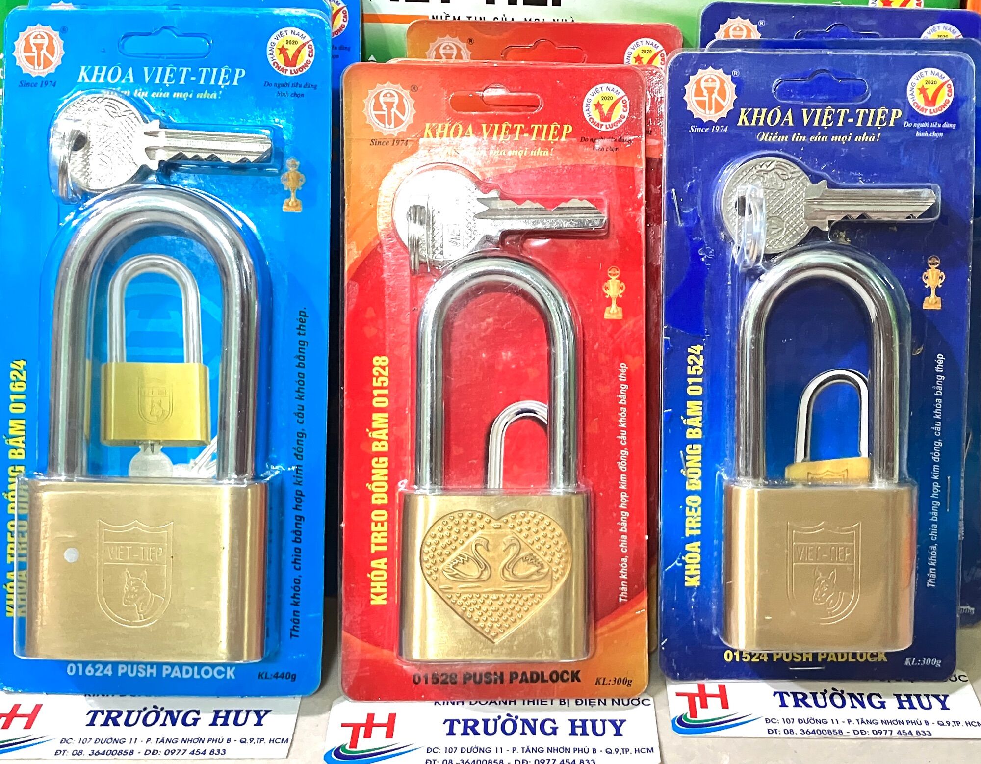 Khoá đồng bấm 'gọng dài' việt tiệp 01624