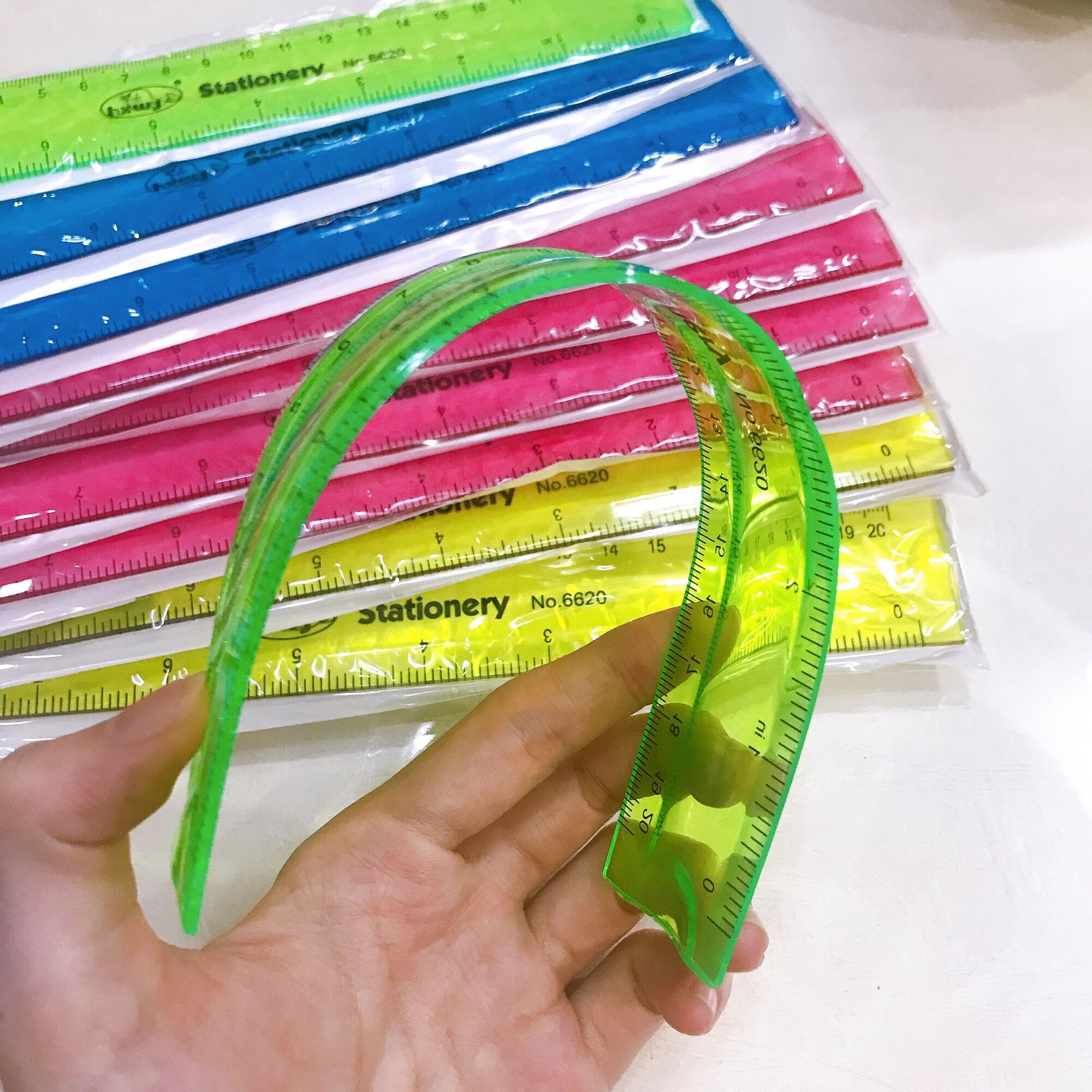Lốc 10 cây thước dẻo PVC (20cm)