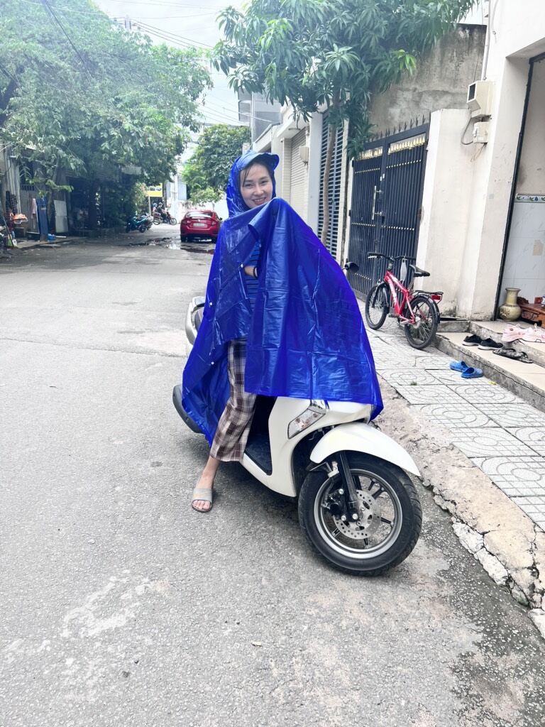 áo mưa cánh dơi