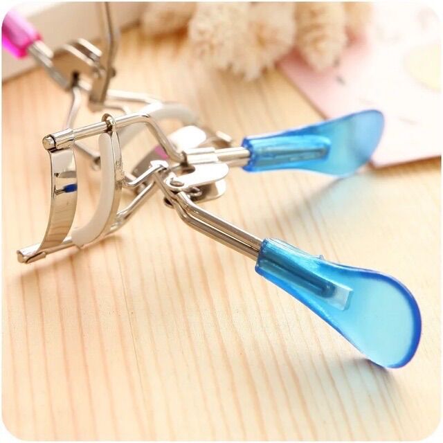 [HCM]Kẹp Bấm Mi Siêu Cong Tiện Lợi