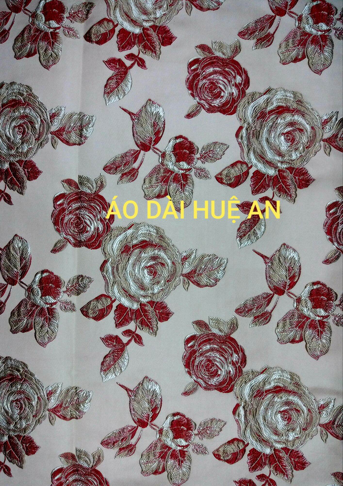 1m5 gấm cao cấp hoa nổi may áo dài cách tân, váy đầm, áo khoác,...