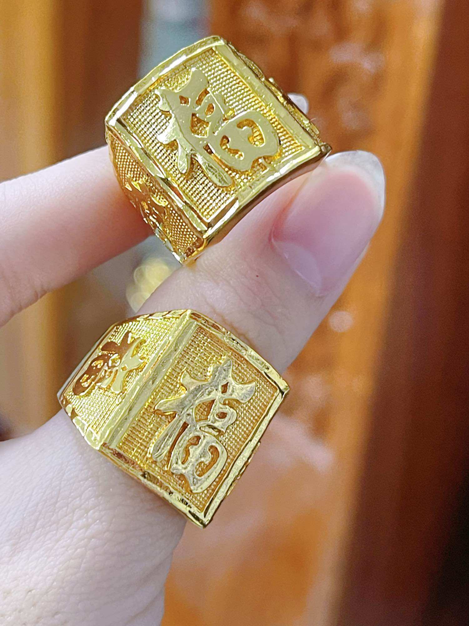 Nhẫn chữ phước Màu 24