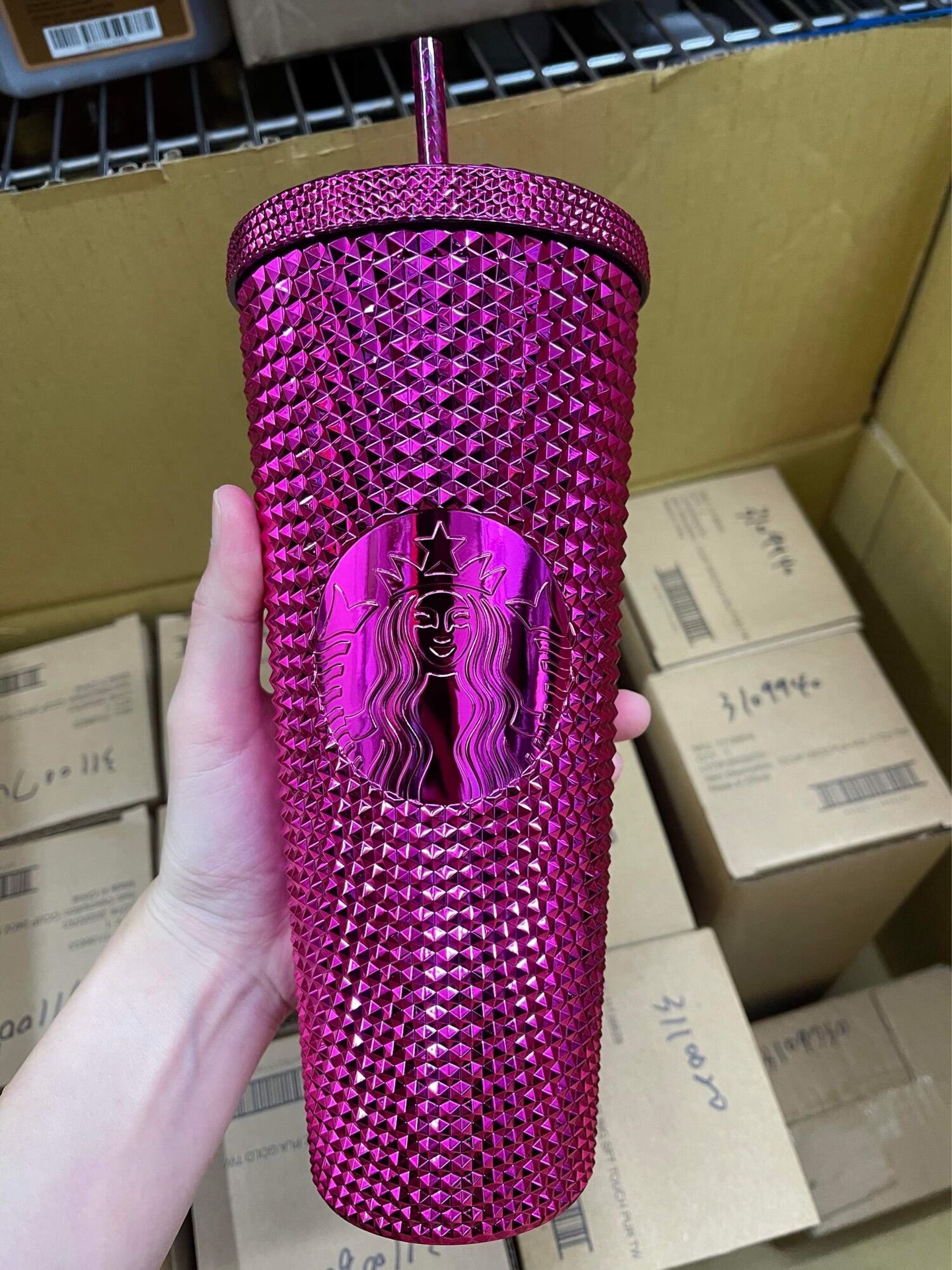 Ly gai Studded Starbucks Taiwan 710ml