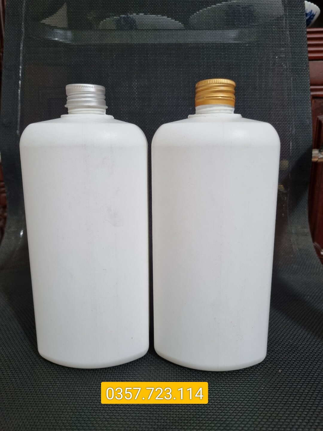 Chai nhựa trắng 1 lít nắp vặn HDPE