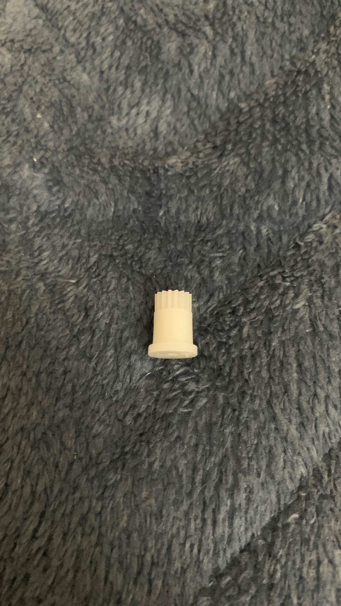 Bánh răng cho đài cassette . Giá bán cho 1 cái